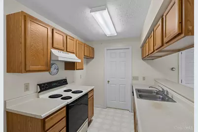 3131 Preserve Ln #2D, Colerain Township, OH 45239 - Photo 16