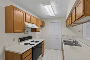 3131 Preserve Ln, Colerain Township, OH 45239 - Photo 16