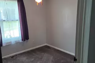 5177 Dresden Ct, Delhi Township, OH 45238 - Photo 8