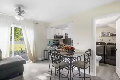 1810 Waynebrook Drive, Middletown, OH 45044 - Photo 2