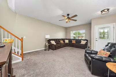 3864 Golden Meadow Court, Batavia Township, OH 45102 - Photo 6