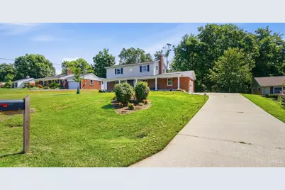 1594 Huntcrest Drive, Anderson Township, OH 45255 - Photo 2