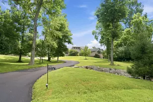 654 8 Mile Rd, Anderson Township, OH 45255 - Photo 82