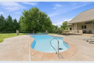 654 Eight Mile Road, Anderson Township, OH 45255 - Photo 76