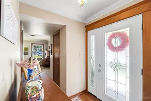 221 Virginia Cir, Wilmington, OH 45177 - Photo 4