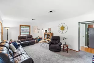 221 Virginia Cir, Wilmington, OH 45177 - Photo 8