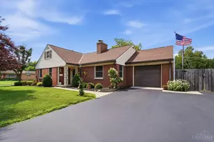 221 Virginia Cir, Wilmington, OH 45177 - Photo 1