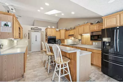 7353 Ross Road, Washington Township, OH 45054 - Photo 20