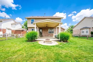 4381 Lighthouse Ln, West Chester, OH 45069 - Photo 2