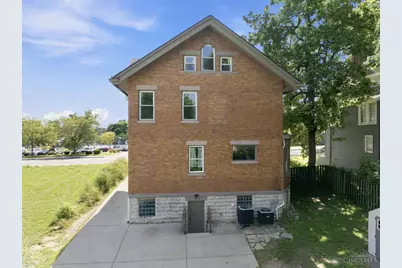 3229 Woodburn Avenue, Cincinnati, OH 45207 - Photo 54