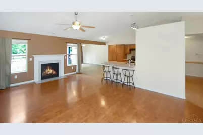 219 Shanda Drive, Monroe, OH 45050 - Photo 6