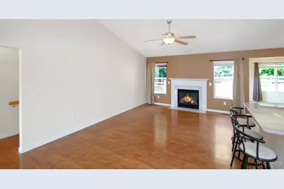 219 Shanda Drive, Monroe, OH 45050 - Photo 4