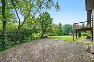 2420 Devils Backbone Rd, Green Township, OH 45233 - Photo 22