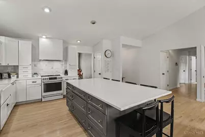8293 Paddington Court, West Chester, OH 45069 - Photo 10