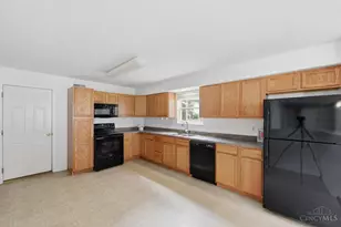 5806 Hall Ct, Goshen, OH 45140 - Photo 10