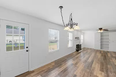 5806 Hall Court, Goshen, OH 45140 - Photo 4