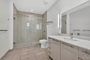 813 Broadway St, Cincinnati, OH 45202 - Photo 16