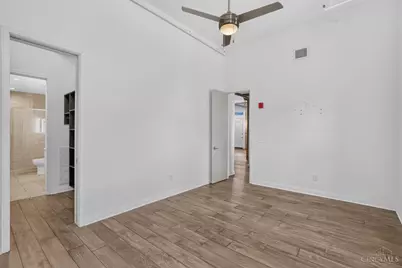813 Broadway Street #101, Cincinnati, OH 45202 - Photo 14