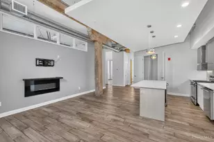 813 Broadway St, Cincinnati, OH 45202 - Photo 8