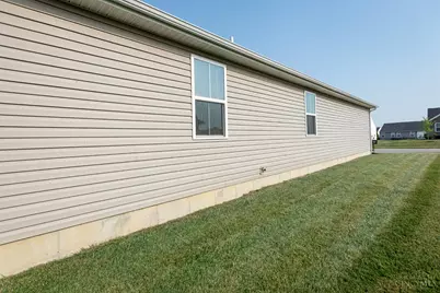 6639 Crystal Harbour Drive, Middletown, OH 45042 - Photo 46