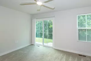 6639 Crystal Harbour Dr, Middletown, OH 45042 - Photo 14