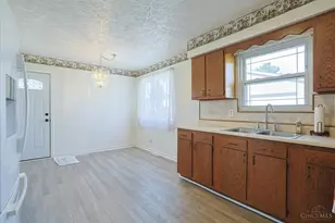 907 Arthur St, Trenton, OH 45067 - Photo 8