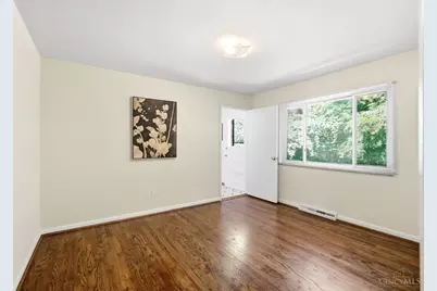 2839 Pineridge Avenue, Cincinnati, OH 45208 - Photo 32