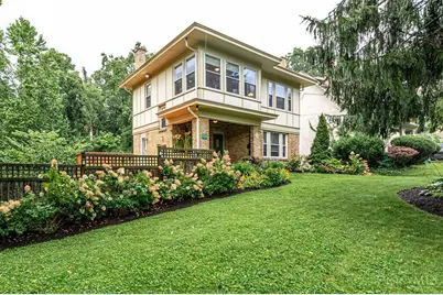 620 Greenwood Avenue, Cincinnati, OH 45229 - Photo 2