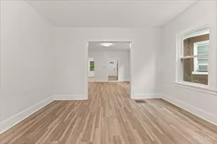 2011 Highland Ave, Cincinnati, OH 45219 - Photo 4