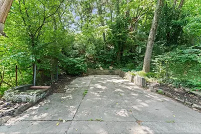 2011 Highland Avenue, Cincinnati, OH 45219 - Photo 36