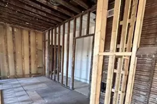 701 W Wyoming Ave, Lockland, OH 45215 - Photo 10
