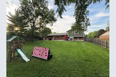 1831 Augusta Boulevard, Fairfield, OH 45014 - Photo 2