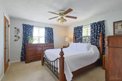 5994 Lawrence Road, Cincinnati, OH 45248 - Photo 16