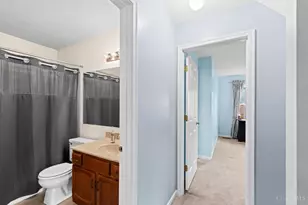 1192 Meadow Knoll Ct, Union Township, OH 45103 - Photo 14