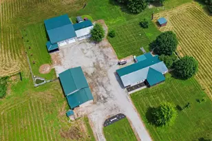 197 Weisflock Rd, Jefferson Twp, OH 45142 - Photo 6