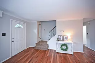 886 Sabino Ct, Cincinnati, OH 45231 - Photo 2