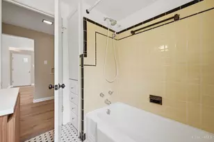 2879 St Catherine Pl, Cincinnati, OH 45211 - Photo 30