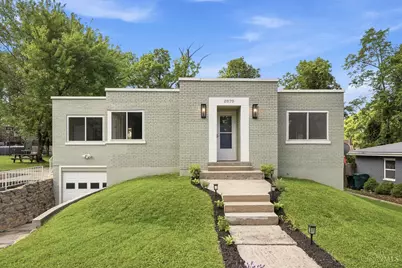2879 Saint Catherine Place, Cincinnati, OH 45211 - Photo 2