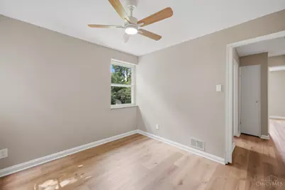 2879 Saint Catherine Place, Cincinnati, OH 45211 - Photo 22
