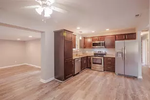 8485 Linderwood Ln, Anderson Township, OH 45255 - Photo 12