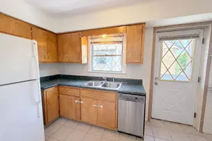 5476 Edalbert Dr, Green Township, OH 45239 - Photo 2