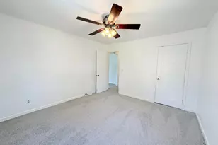 5476 Edalbert Dr, Green Township, OH 45239 - Photo 12