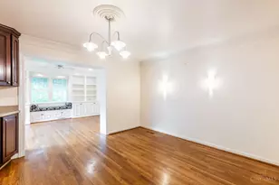 850 Van Dyke Ave, Cincinnati, OH 45226 - Photo 14