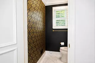 850 Van Dyke Ave, Cincinnati, OH 45226 - Photo 20