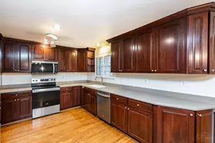 850 Van Dyke Ave, Cincinnati, OH 45226 - Photo 12