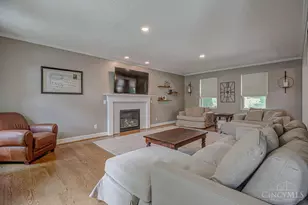 6373 Lakewood Dr, Fairfield Township, OH 45011 - Photo 2