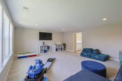 8948 Suncrest Lane, Deerfield Township, OH 45040 - Photo 48