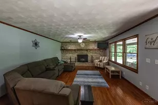 1281 Hiatt Rd, Adams Township, OH 45113 - Photo 4