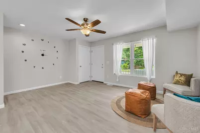 1789 Agnes, Cincinnati, OH 45223 - Photo 8
