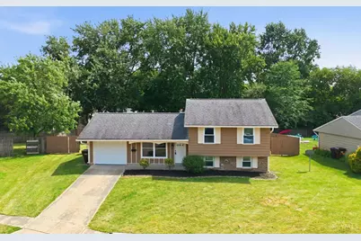 413 Gregory Court, Lebanon, OH 45036 - Photo 2